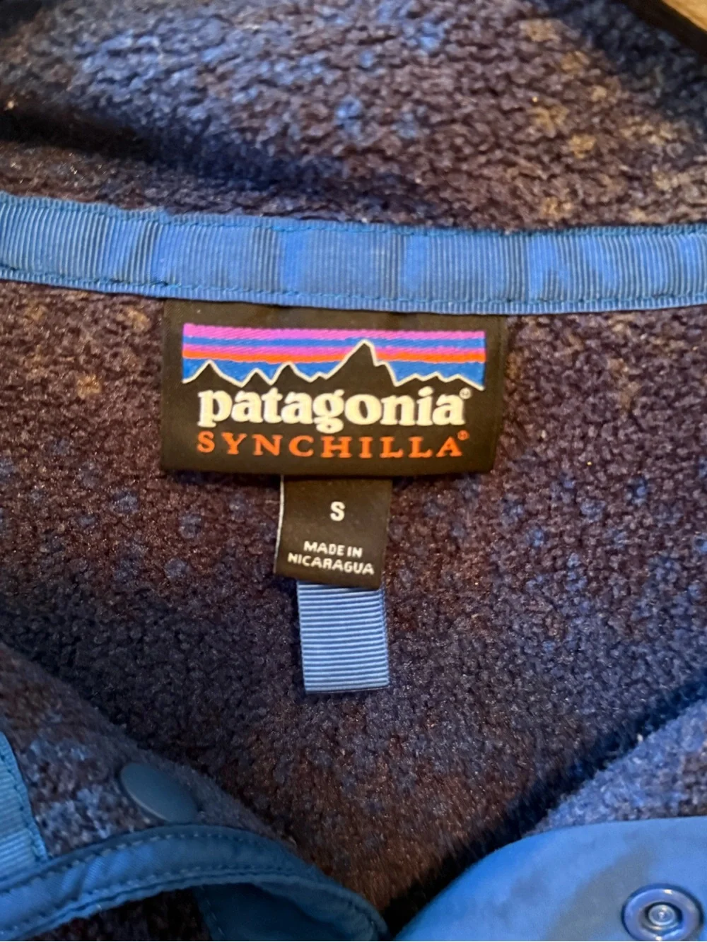 Patagonia Synchilla Snap-T Fleece Pullover in Gem Stripe New Navy